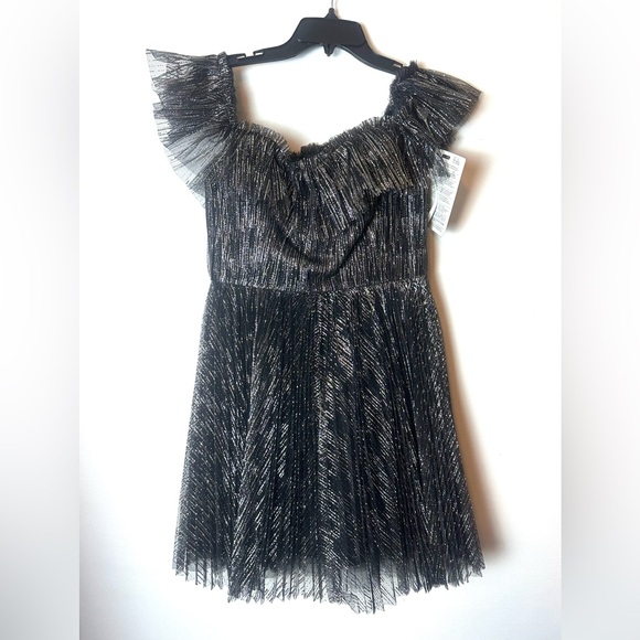 ❗️ $545 Monique Lhuillier Off Shoulder Cocktail Mini Dress Size 6 Silver Glitter - Picture 5 of 16